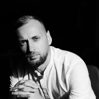 Евгений Шаповалов