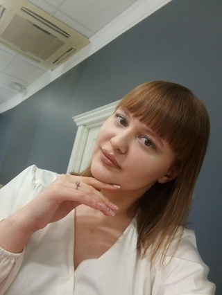 Ангелина Ивахненко