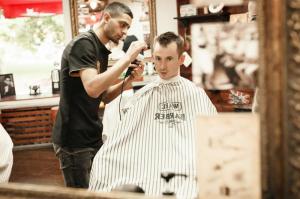 Фотография Барбершоп HARDY Barbershop на Красной улице 1