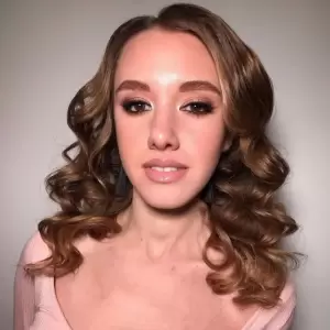 Фотография Black Lips Makeup Studio 3
